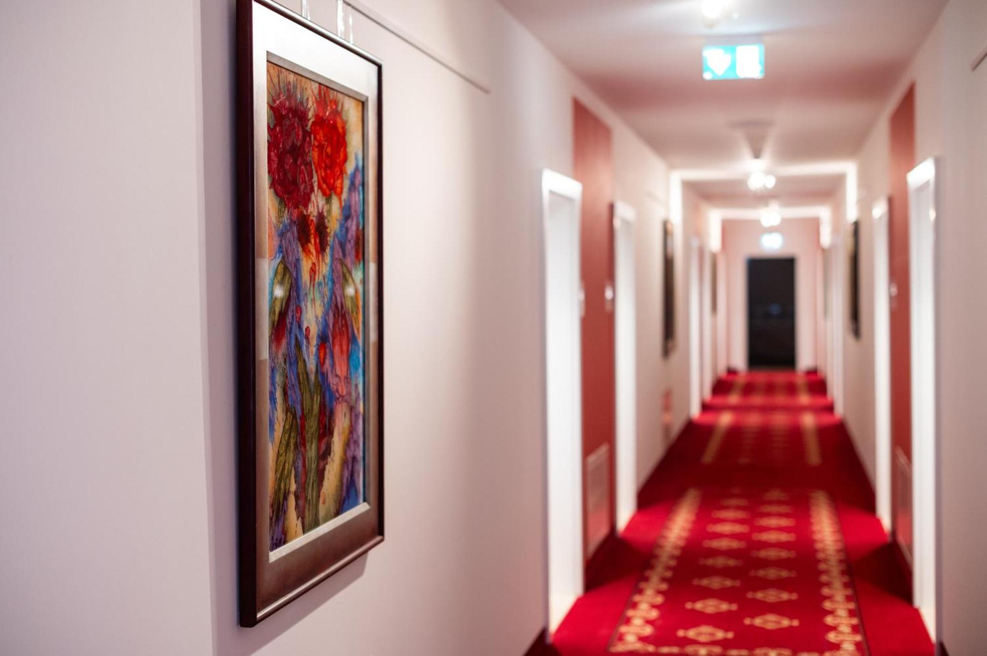 Vulkan Residenz Hotel I Self Check-In Schwarzautal Kültér fotó